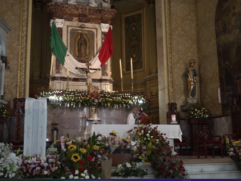 La virgen de Guadalupe apoyo de los católicos leoneses