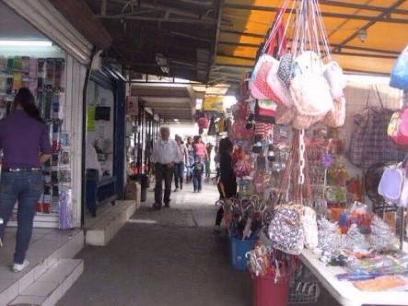 Ladrones golpean al comercio formal