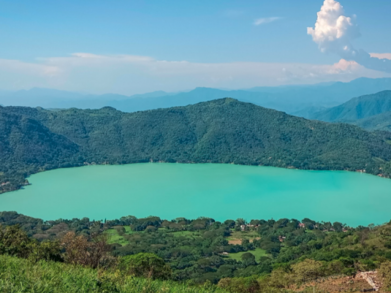 Laguna de Santa María del Oro recupera su color turquesa