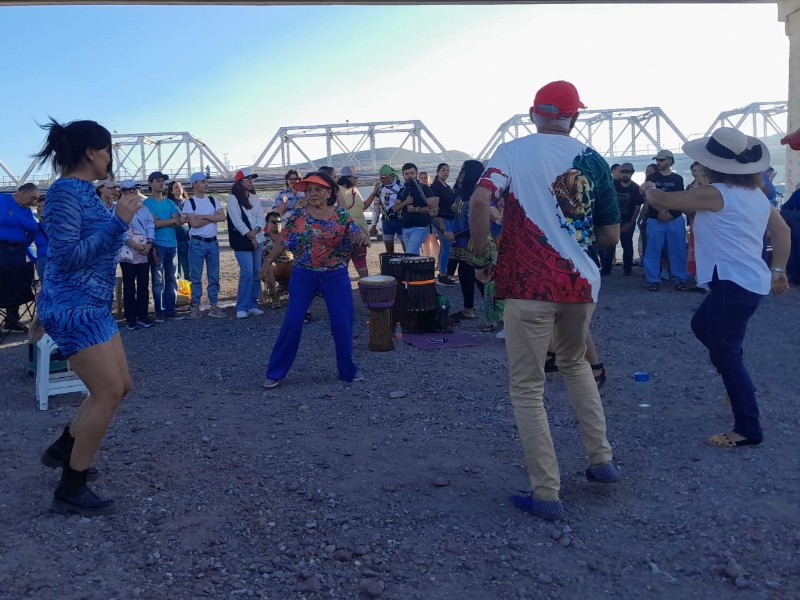 Laguneros le cantan al agua y exigen río con vida
