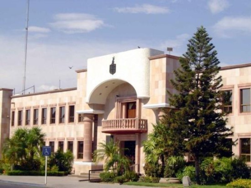 Lamarque presume reducción de la deuda que recibió el Ayuntamiento en 2021