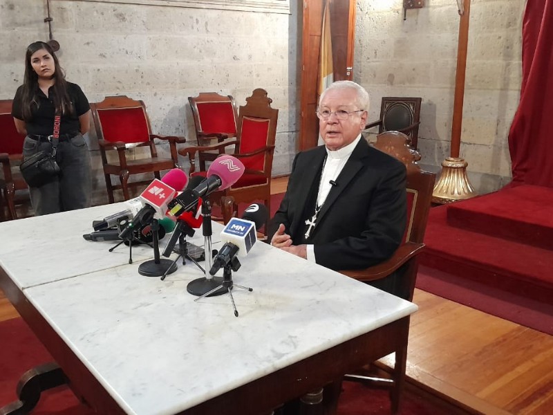 Lamenta Cardenal que autoridades no previeran ataques de grupos de choque