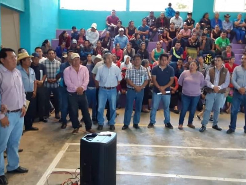 Lamentan campesinos recorte de presupuesto al campo