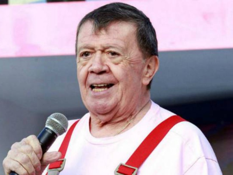 Lamentan en redes muerte de Chabelo