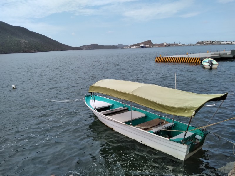 Lancheros de Topolobampo esperan repunte durante las vacaciones