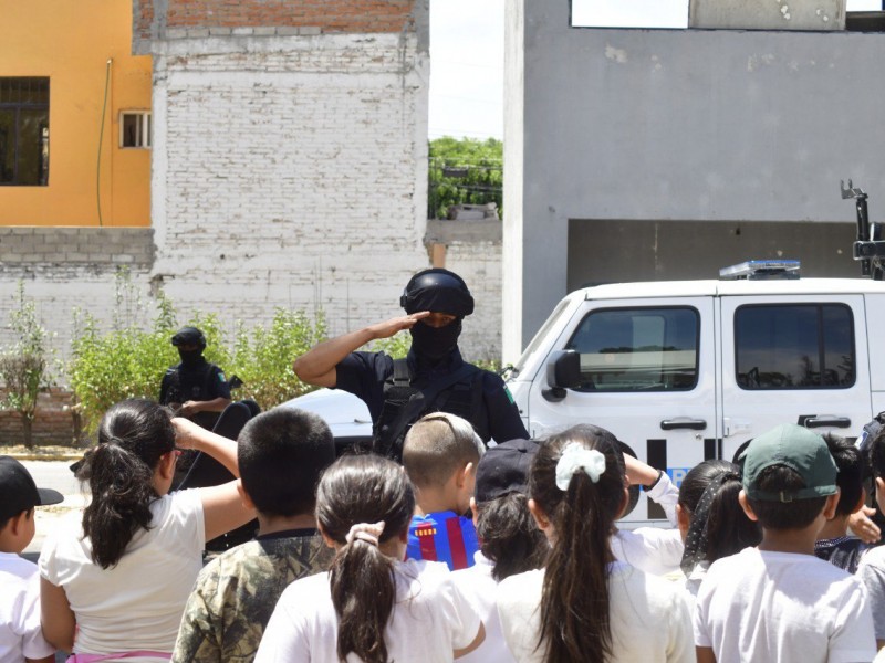 Lanza CECAFIS programa Conoce cómo se forma un policía queretano