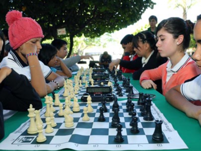 Lanzan convocatoria para concurso de ajedrez en Tangamandapio