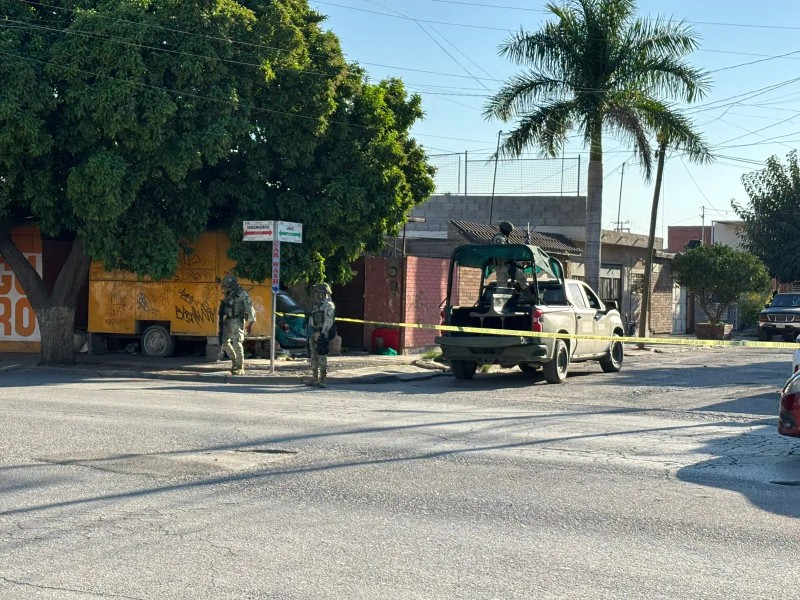 Lanzan explosivo en finca de la colonia Filadelfia de Gómez Palacio