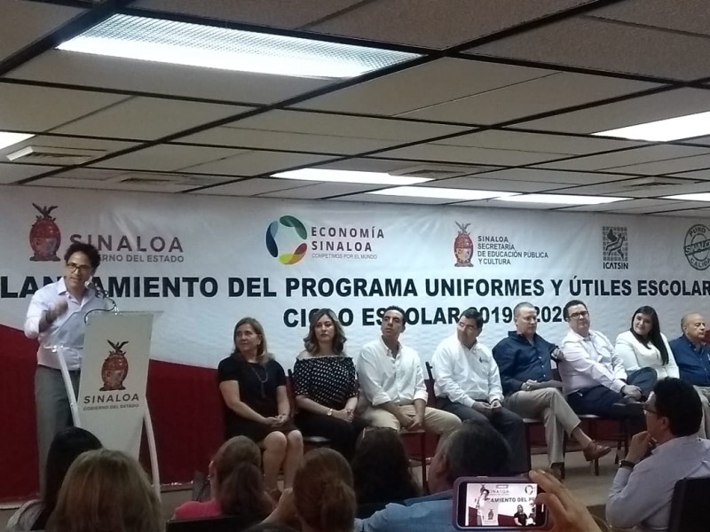 Lanzan programa de Uniformes y Utiles Escolares 2019-2020