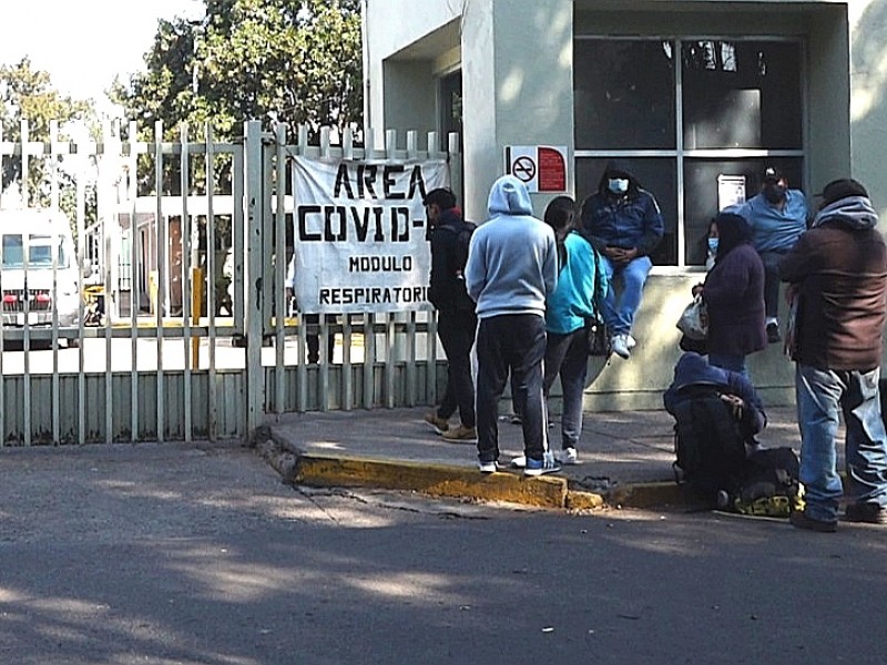 Larga espera en el IMSS para la prueba Covid