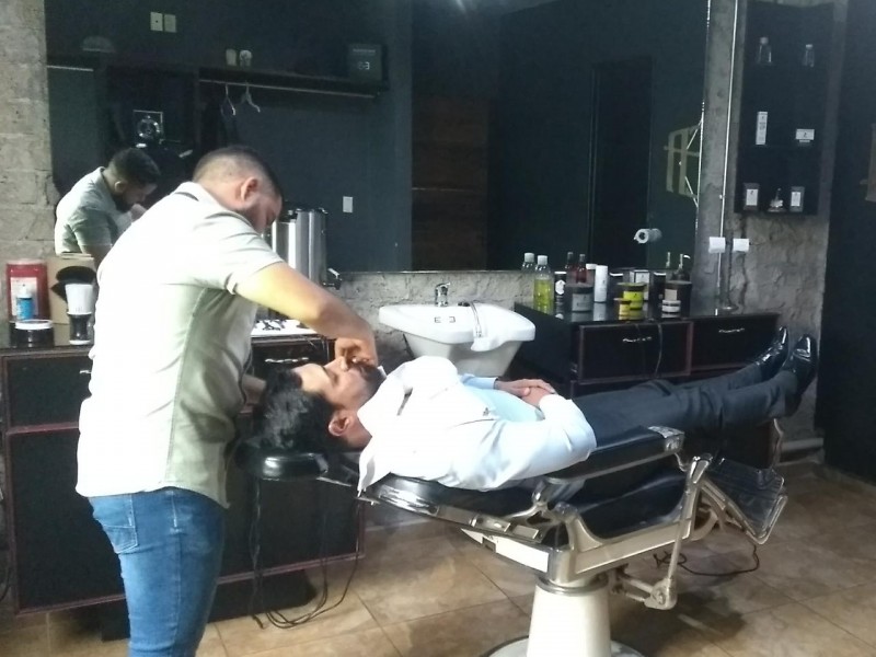 Las barber shop, un boom en Colima