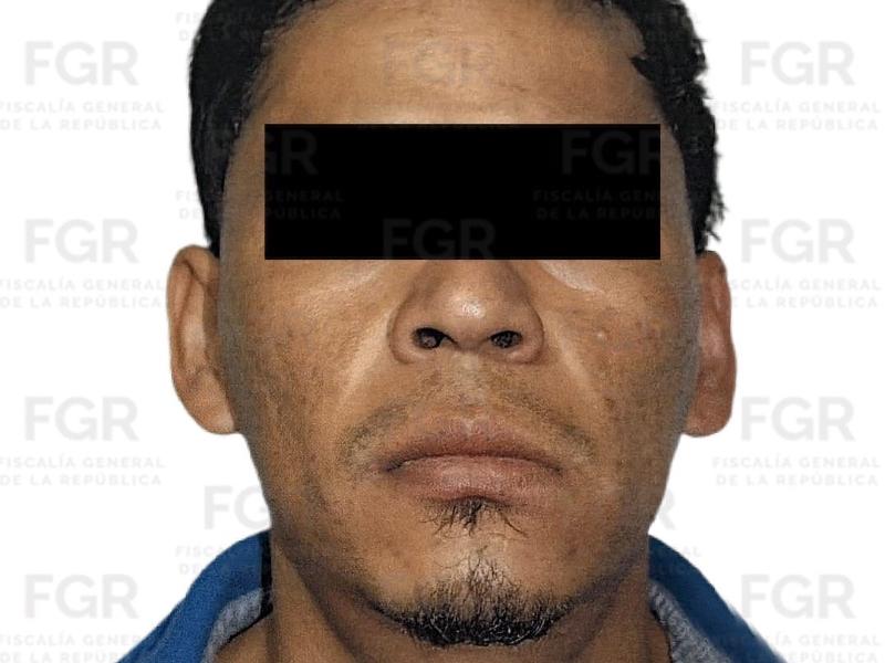 Le caen 7 años de prisión por portar dos armas en Tepic