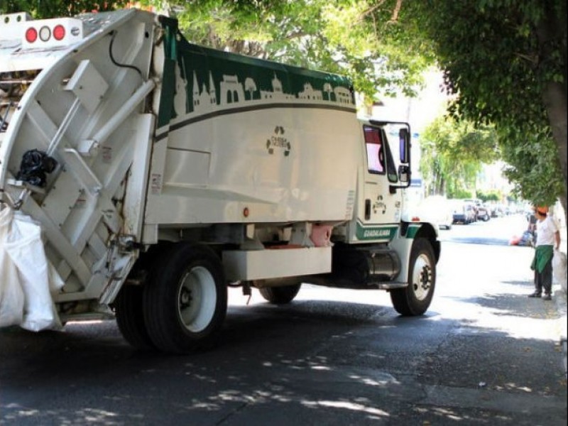 Lemus amenaza una vez más a CAABSA