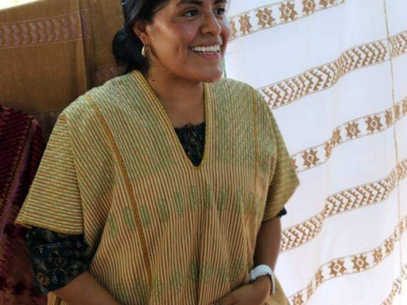 Lenguas indígenas se fortalecen: Eufrosina Cruz