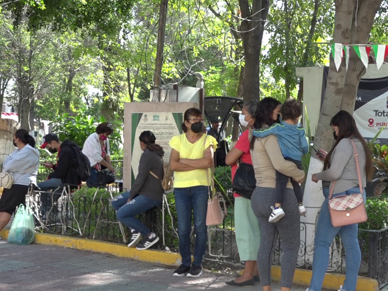 Lerdenses se quedaron esperando la vacuna covid