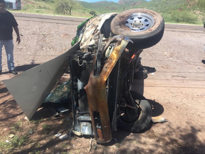 Lesionado joven en accidente vehicular