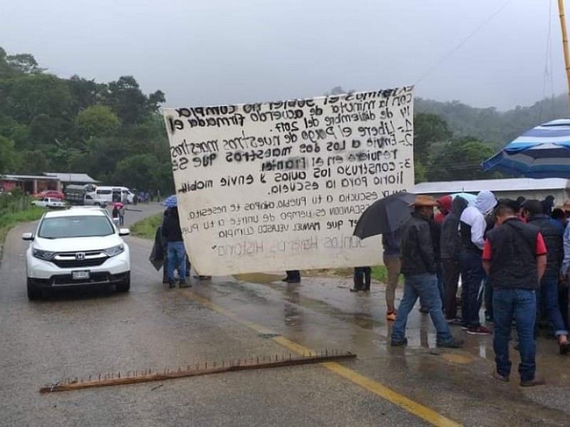 Levantan bloqueo en Palenque