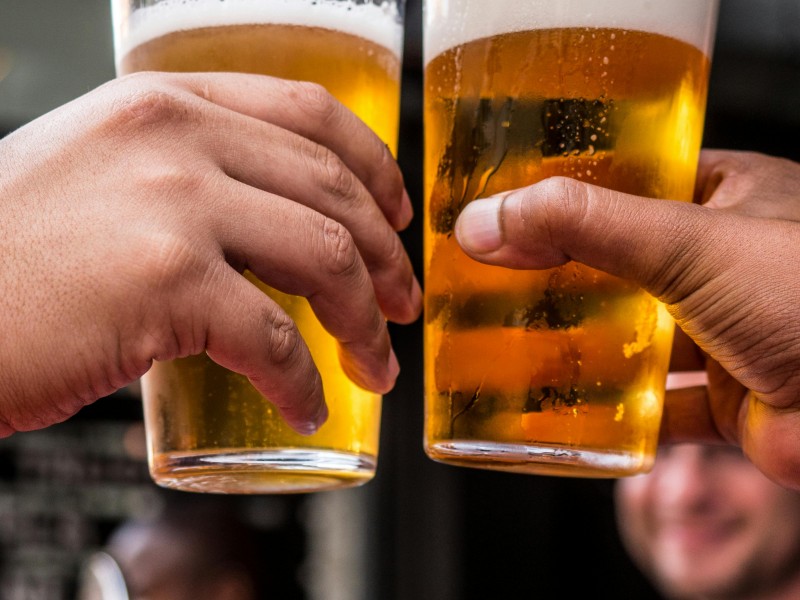 Ley obliga a restauranteros aplicar prueba de alcoholemia