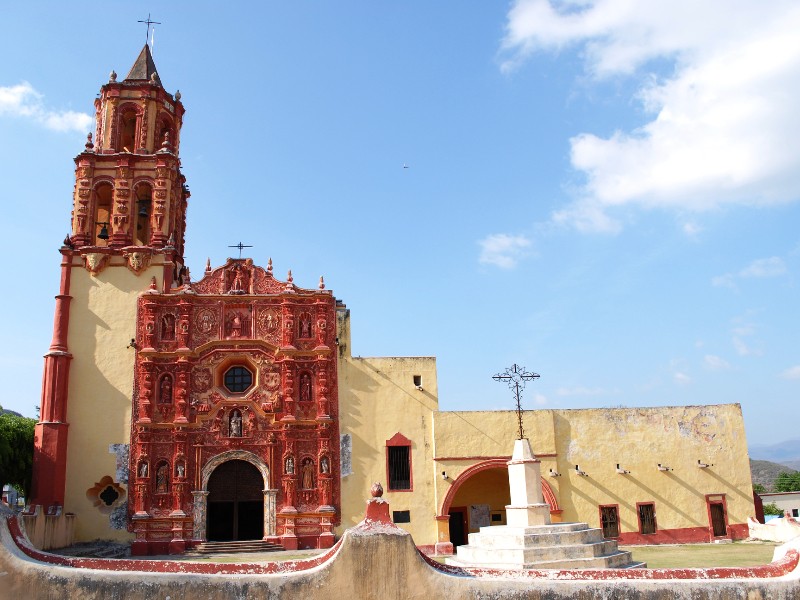 Ley Seca en Landa de Matamoros por paso de peregrinos al Tepeyac