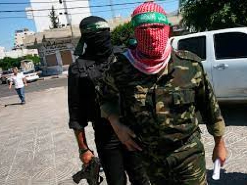 Libera Hamás a un segundo grupo de rehenes