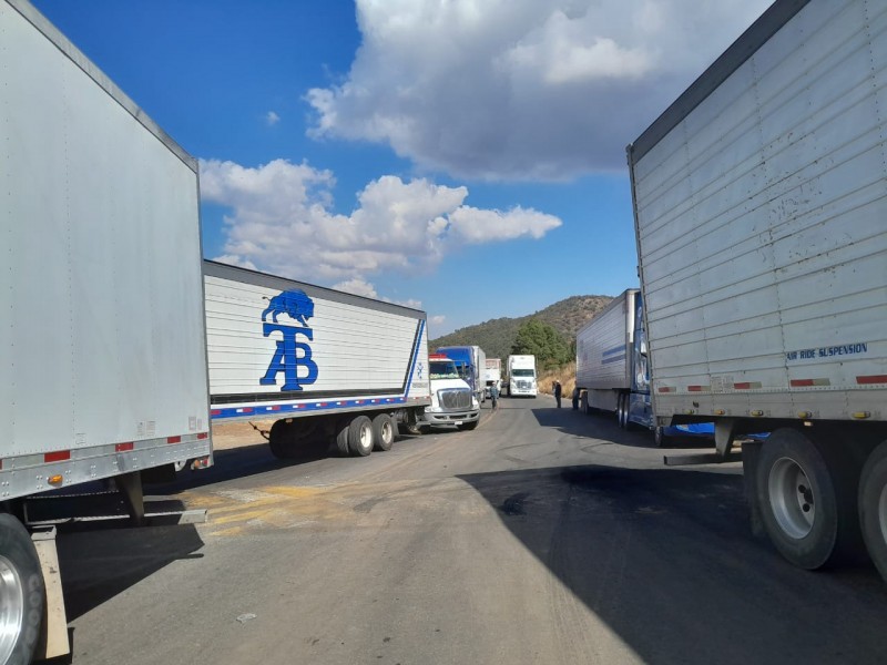 Liberan 50% del transporte retenido en La Cantera