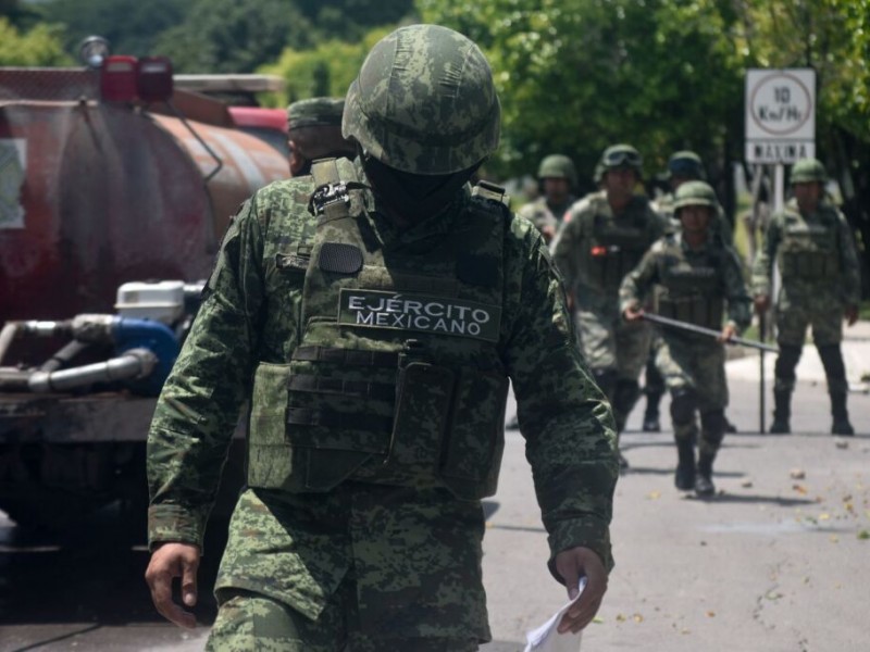 Liberan a 8 militares implicados en el caso Ayotzinapa