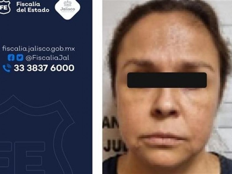 Liberan a esposa de psicoanalista prófugo Gabriel V.