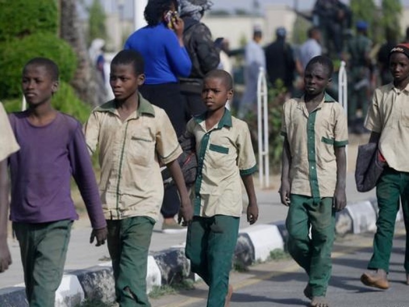 Liberan a estudiantes nigerianos secuestrados en mayo pasado