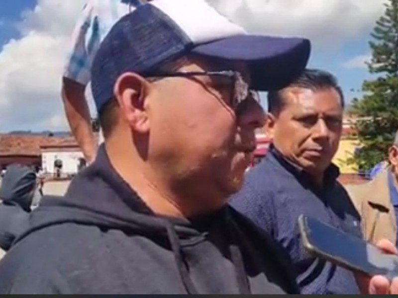 Liberan a líder de la CNTE, acusado por atacar periodista