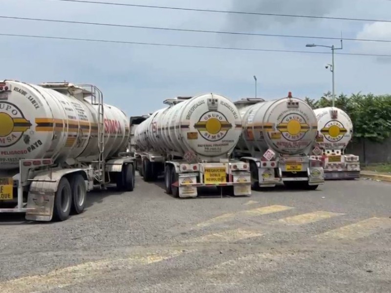 Liberan estación de Pemex, pero dan ultimátum hasta domingo para resolver demandas