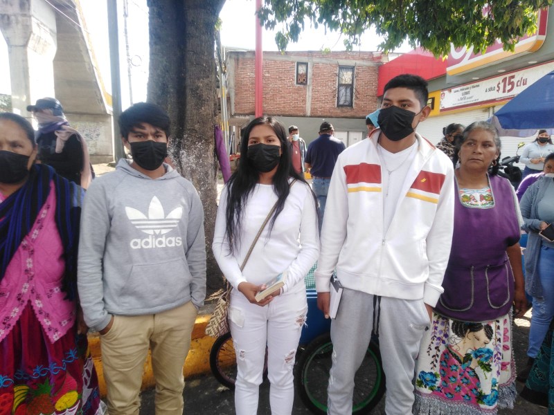 Liberan este sábado a los tres normalistas detenidos