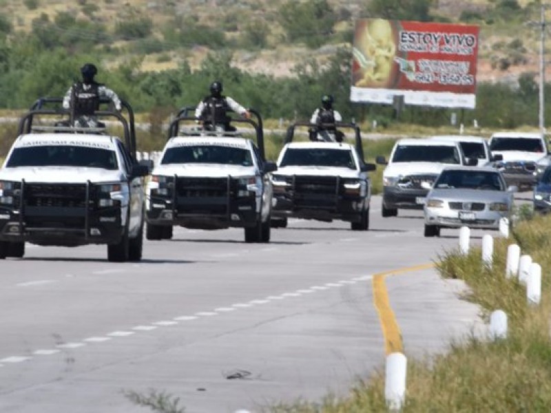 Libre la carretera 15 federal., 21 personas detenidas en operativo