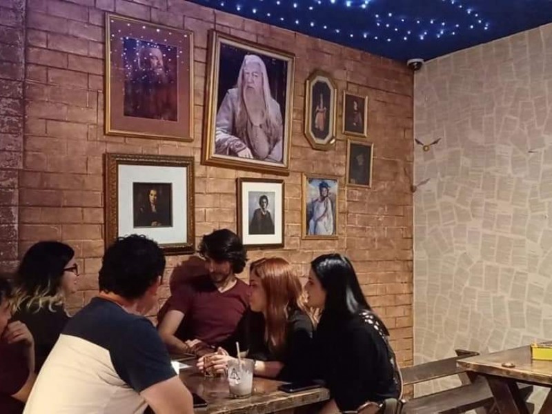 Librería y Café Allende; sacado de un cuento de hadas