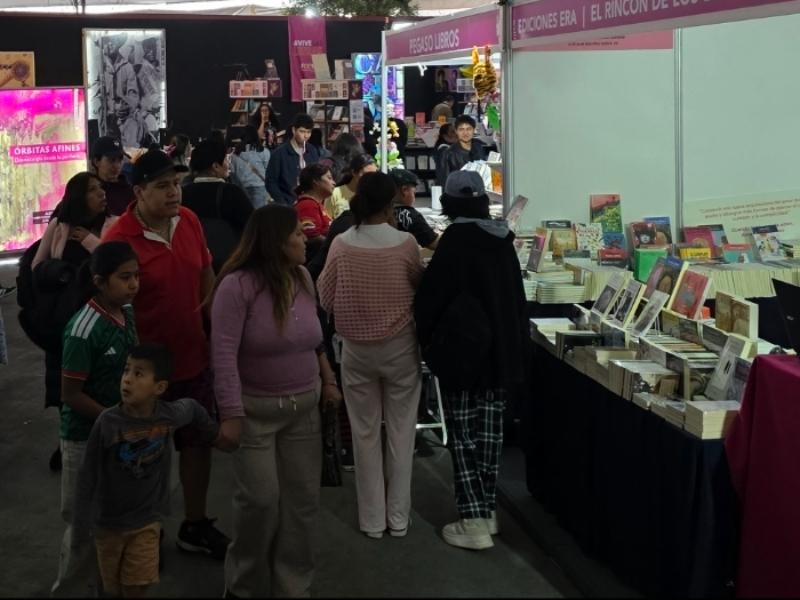 Libreros de la FILEM reportan alza de 30% en ventas