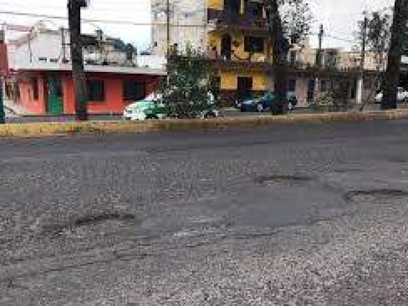 Licitarán obra de bacheo para Ruiz Cortines en Xalapa