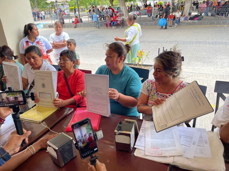 Líderes de comercio defenderán destitución de administradora