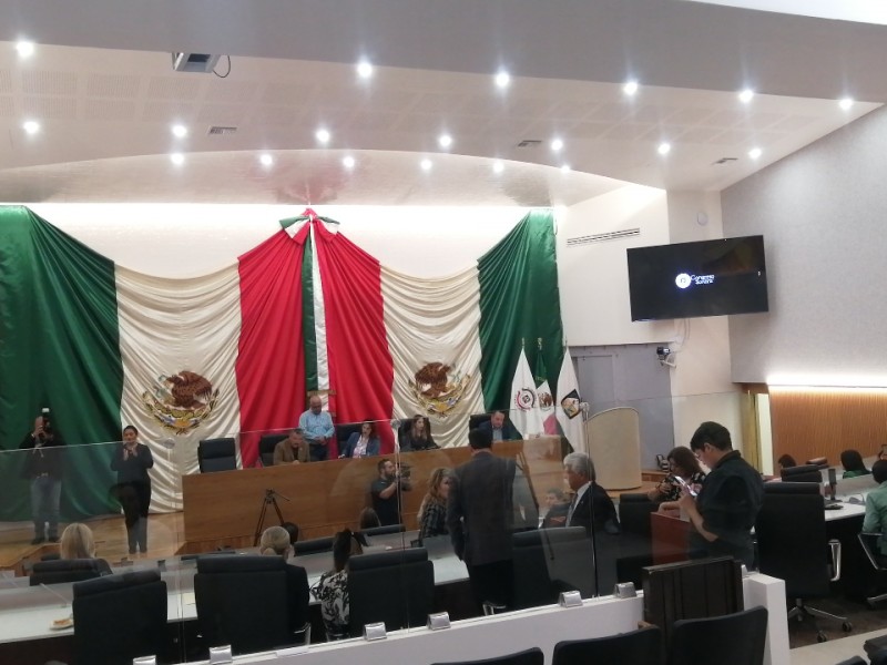 Líderes políticos y de los partidos en Sonora será diputados plurinominales