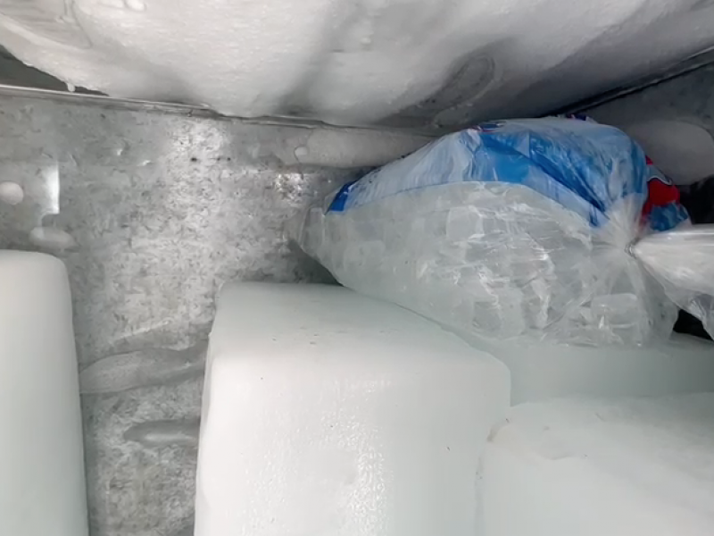 Limitan  venta de hielo en Edomex por altas temperaturas