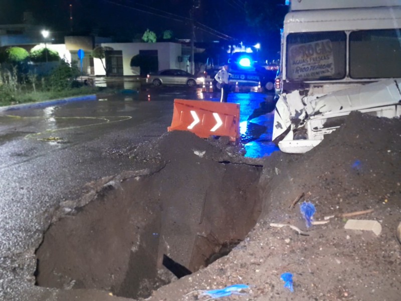 Limitarán acceso a vehículos pesados por deterioro del drenaje en Guasave