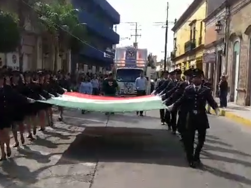 Listo desfile cívico de independencia