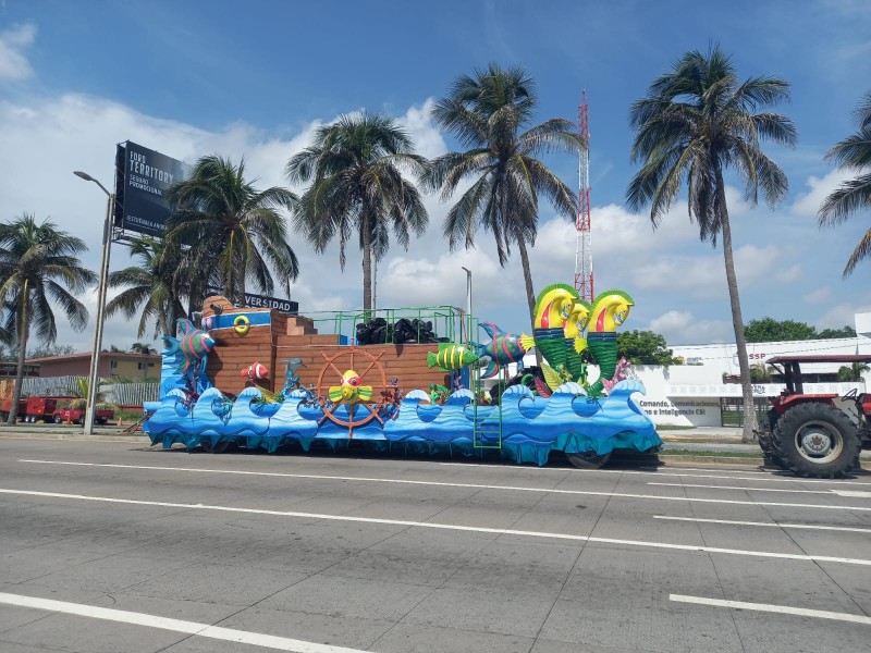 Listos carros alegóricos para el Carnaval de Veracruz
