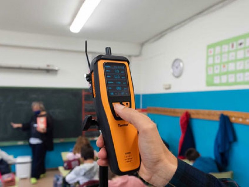 Listos los kits para escuelas que regresan el lunes