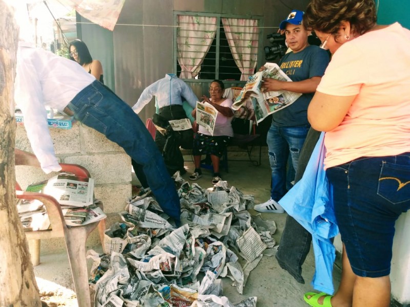 Listos los tradicionales muñecos de Año Viejo