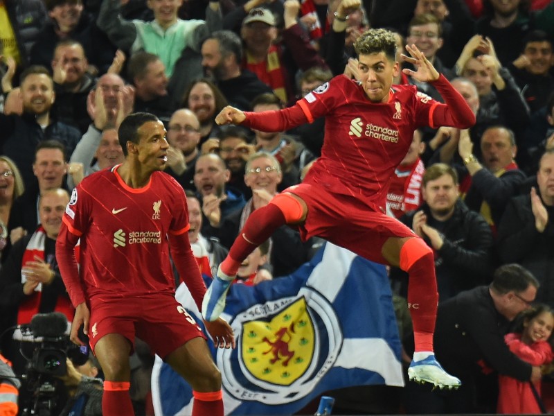 Liverpool con varios suplentes superó al Benfica en Anfield