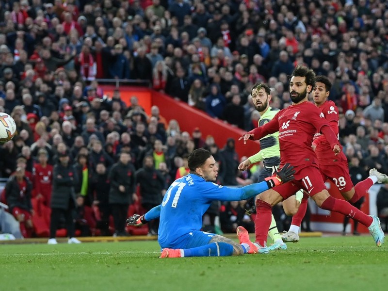 Liverpool para en seco al Manchester City 1-0