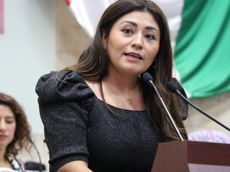 Liz Concha, presentó su Segundo Informe Legislativo en Oaxaca