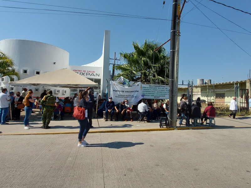 Llama Bienestar a esperar turno de vacunación Covid-19