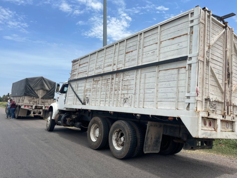 Llama Módulo Guasave a no transportar cosechas por bulevar Millán