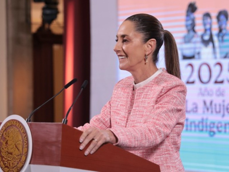 Llama presidenta a construir la paz