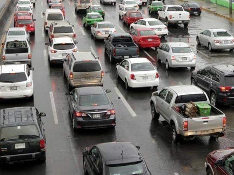 Llama tránsito a prudencia de peatones y conductores